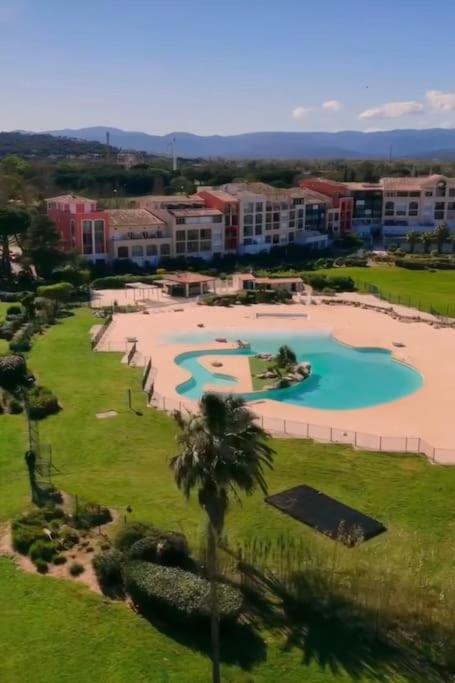Proche St Tropez Refait A Neuf Bord De Plage Et Piscine Cogolin Ngoại thất bức ảnh